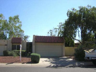PEPPERWOOD TOWNHOMES Condos