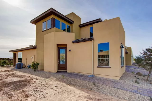 MLS: 5878779 Condo For Sale