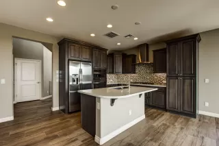 Photo #2: 5878779 Listing