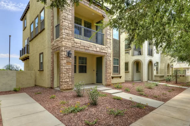 MLS: 5879499 Condo For Sale