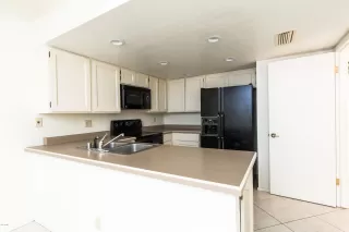 Photo #4: 5926473 Listing 