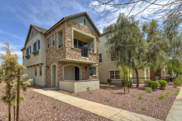 MLS: 5937088 Condo For Sale