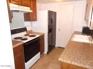Photo #4: 5940668 Listing 