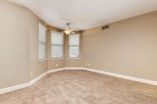 Photo #6: 5969372 Listing 
