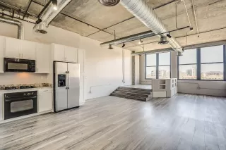 Photo #3: 5972638 Listing 