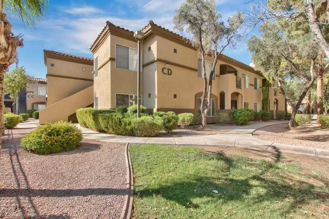 MLS: 5978065 Condo For Sale