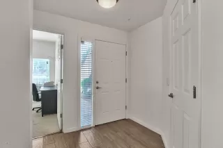 Photo #4: 5978065 Listing