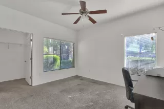 Photo #5: 5978065 Listing