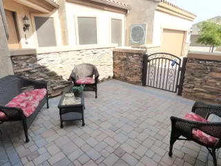 Photo #6: 5978985 Listing