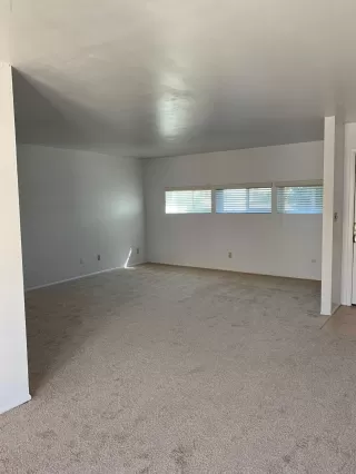 Photo #3: 5981981 Listing