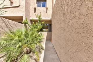 Photo #2: 5982545 Listing