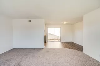 Photo #1: 5983864 Listing 