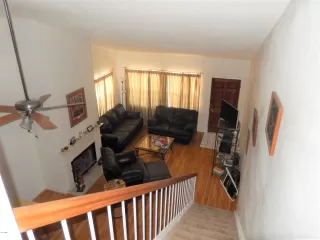 Photo #6: 5987319 Listing