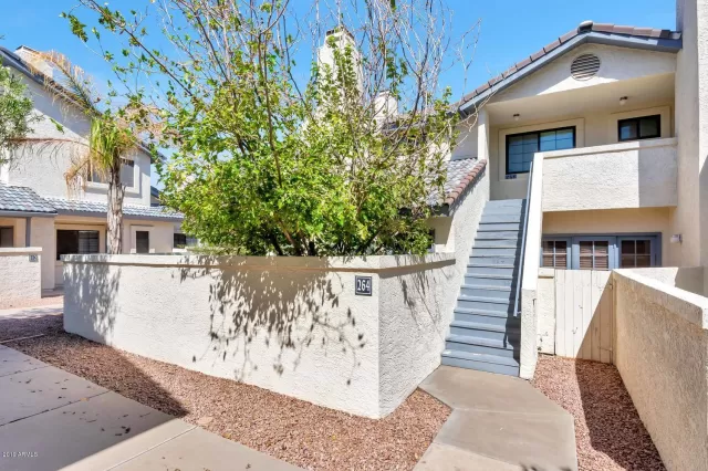 MLS: 5987329 Condo For Sale