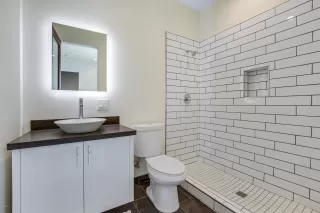 Photo #2: 5987842 Listing