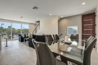 Photo #4: 5987842 Listing