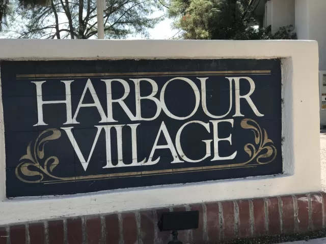 MLS: 5988175 Condo For Sale