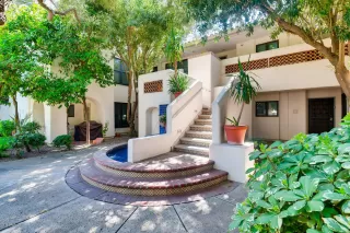 Photo #2: 5988175 Listing