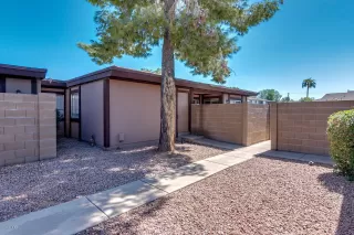 Photo #1: 5990120 Listing