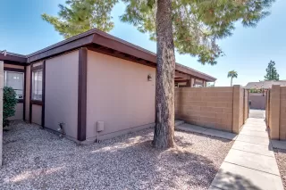 Photo #2: 5990120 Listing