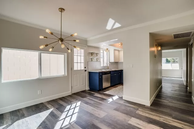 MLS: 5991183 Condo For Sale