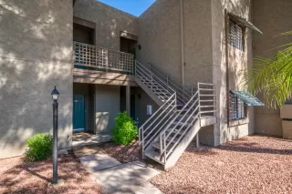 Photo #2: 5991215 Listing