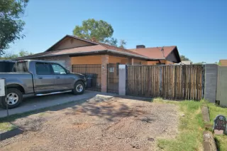 Photo #2: 5991263 Listing