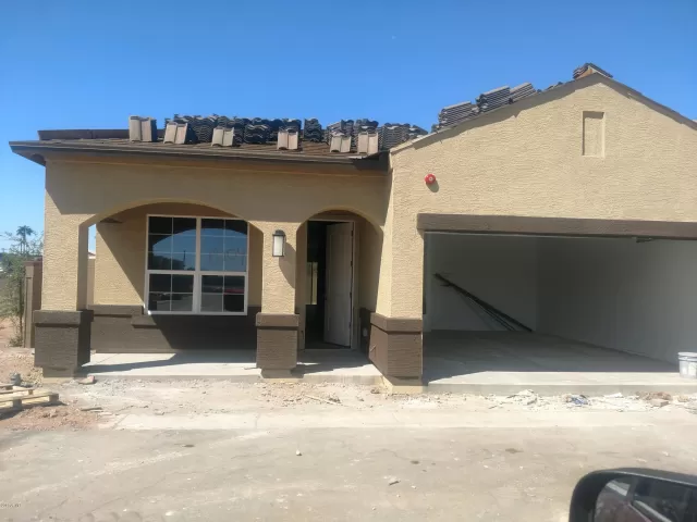 MLS: 5991985 Condo For Sale