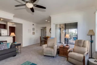 Photo #6: 5992114 Listing