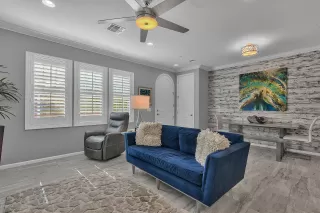 Photo #2: 5992689 Listing 