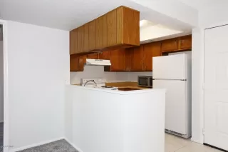 Photo #4: 5993797 Listing 