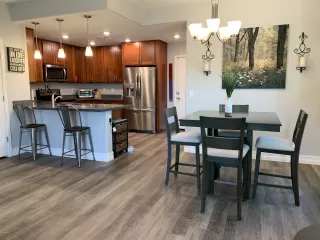 Photo #4: 5993927 Listing