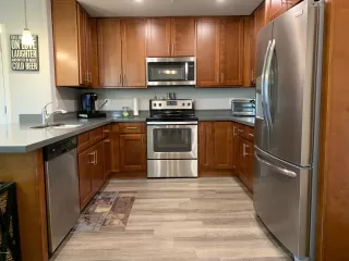 Photo #6: 5993927 Listing