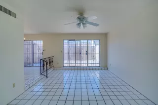 Photo #6: 5994312 Listing