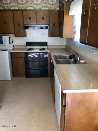 Photo #4: 5996153 Listing