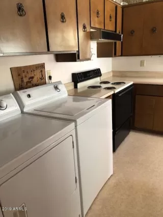 Photo #5: 5996153 Listing