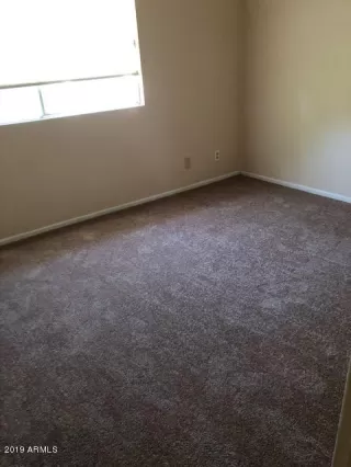 Photo #6: 5996153 Listing