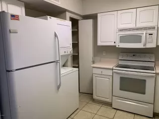 Photo #5: 5996791 Listing 