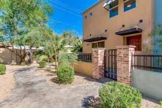 Photo #1: 5998284 Listing 