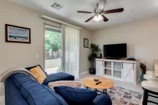 Photo #6: 5998284 Listing 