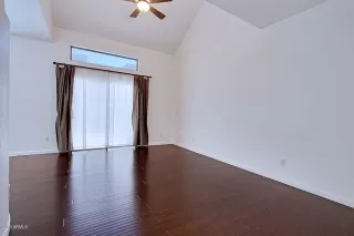 Photo #3: 5998407 Listing