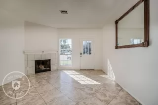 Photo #3: 5999575 Listing 