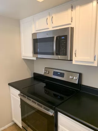 Photo #3: 5999953 Listing 