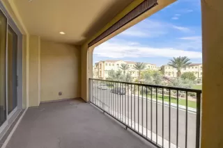 Photo #5: 6000046 Listing