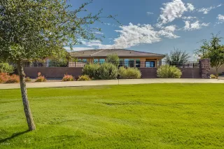 Photo #3: 6000101 Listing