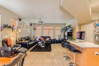 Photo #1: 6001727 Listing