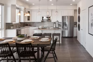 Photo #3: 6002402 Listing