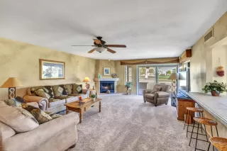 Photo #6: 6003789 Listing