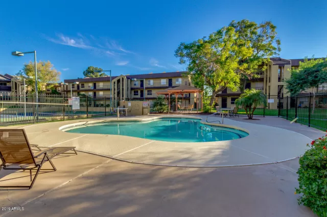 MLS: 6005330 Condo For Sale