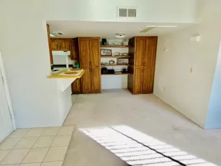 Photo #6: 6005330 Listing